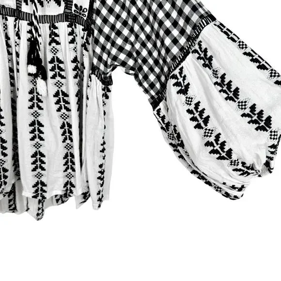 Dodo Bar or Miquel Womens Sz Large Black White Embroidered Blouse Shirt Top